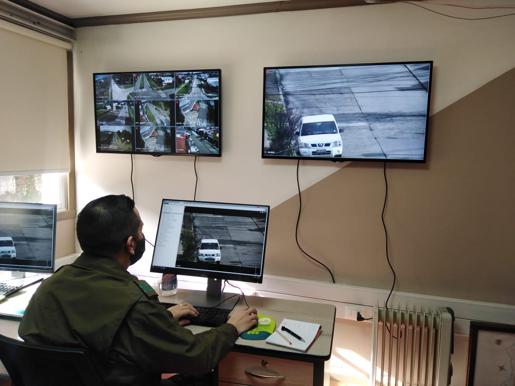 Lee más sobre el artículo Loncoche cuenta con cámaras de seguridad del más alto estándar de vigilancia y resolución.