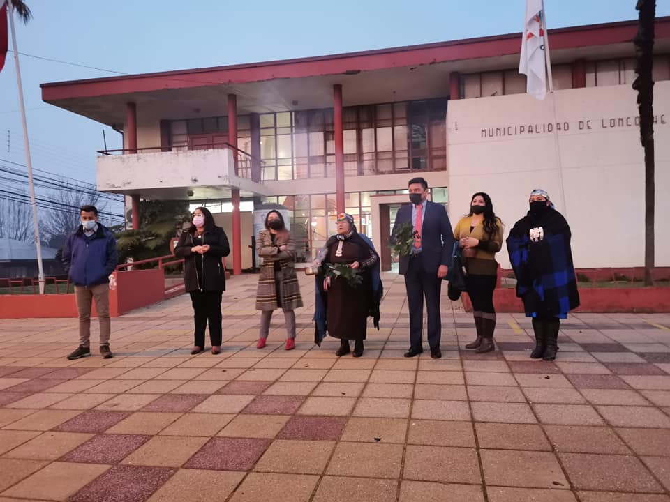 En este momento estás viendo ALCALDE INICIA SU SEGUNDA JORNADA EN LA MUNICIPALIDAD DE LONCOCHE.