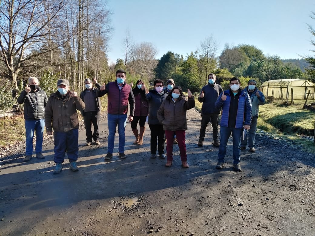 Lee más sobre el artículo ALCALDE SE REUNE CON VECINOS DE PANCO, CHANLELFU E ITRIFTÚE.