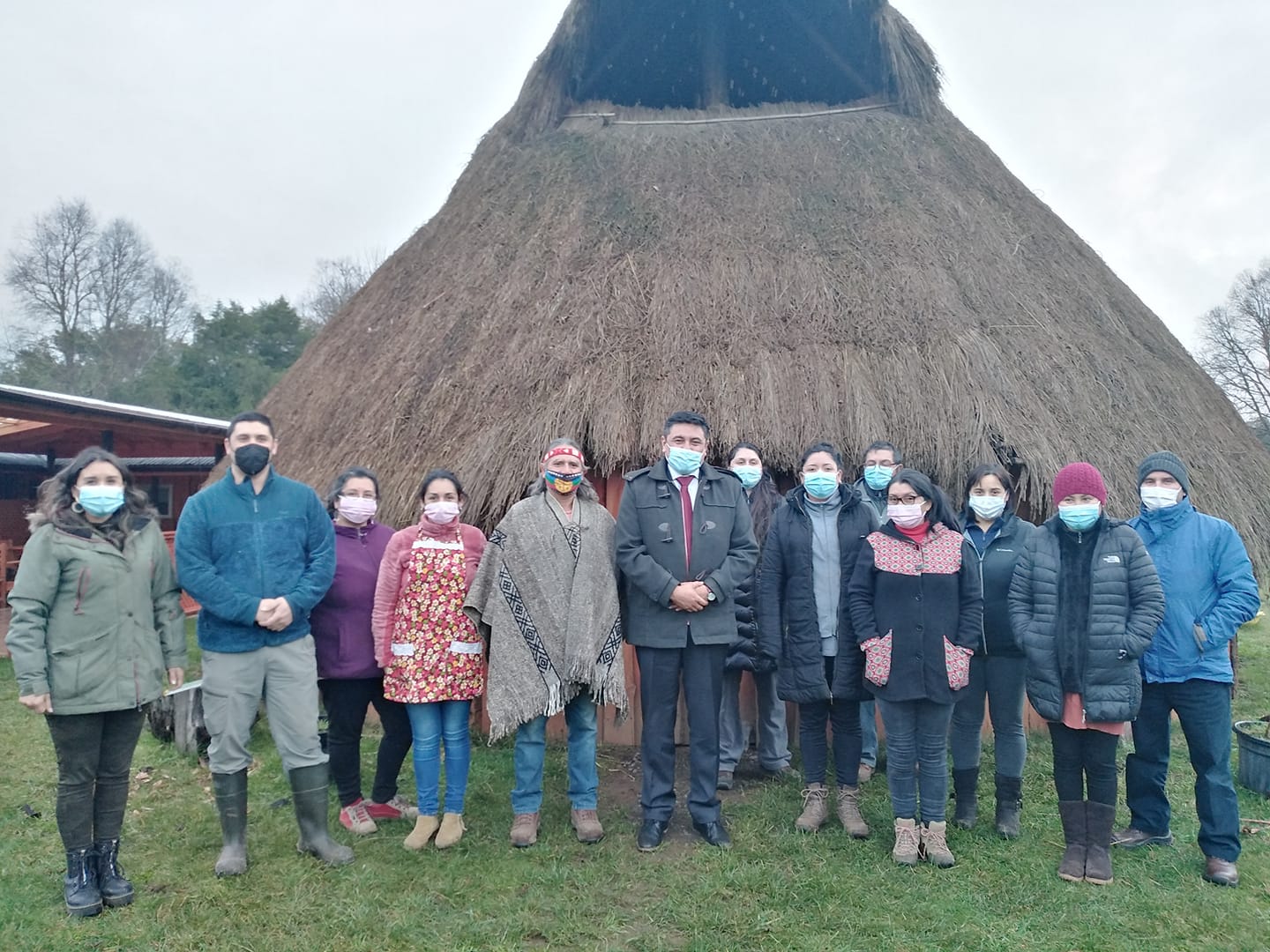 En este momento estás viendo ALCALDE ALEXIS PINEDA ENTREGA IMPORTANTE NOTICIA A COMUNIDADES.