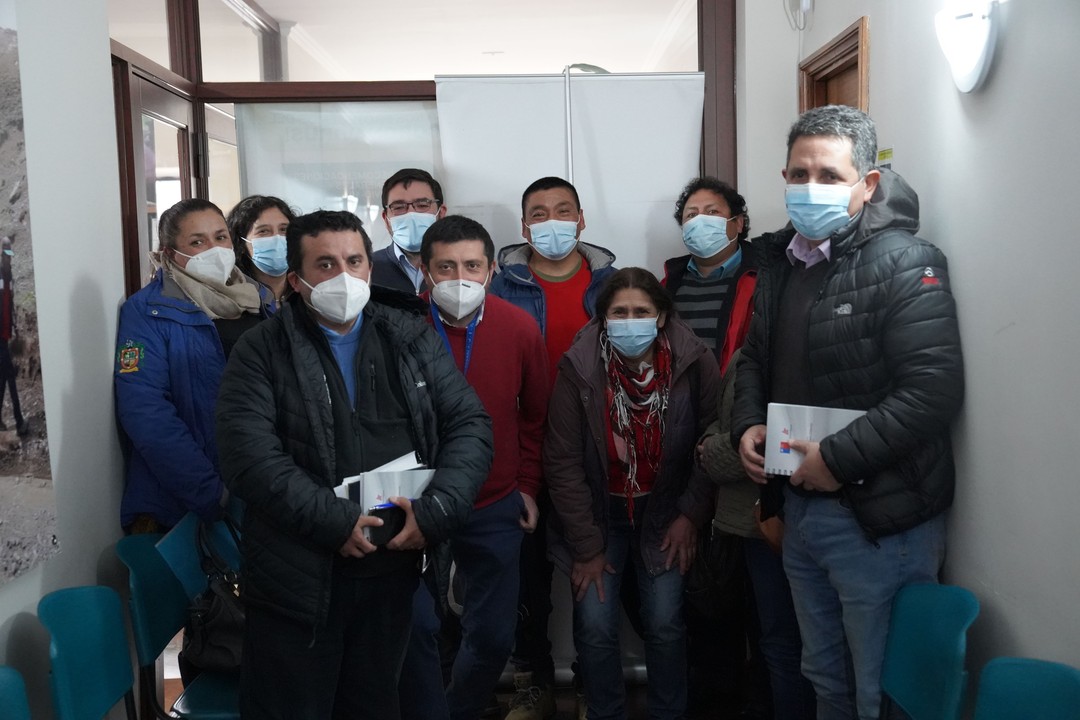 En este momento estás viendo DIDEL JUNTO A MESA TERRITORIAL INDÍGENA SE REUNE CON EQUIPO DE CONADI Y CHILE INDÍGENA.