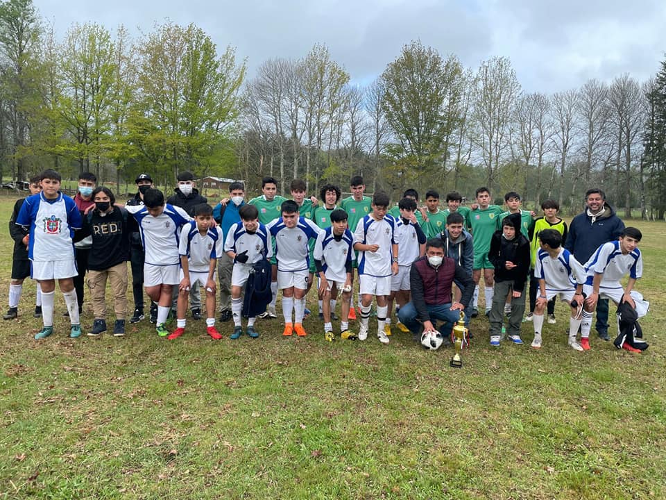 En este momento estás viendo LA COPA QUEDÓ EN LONCOCHE!!!
