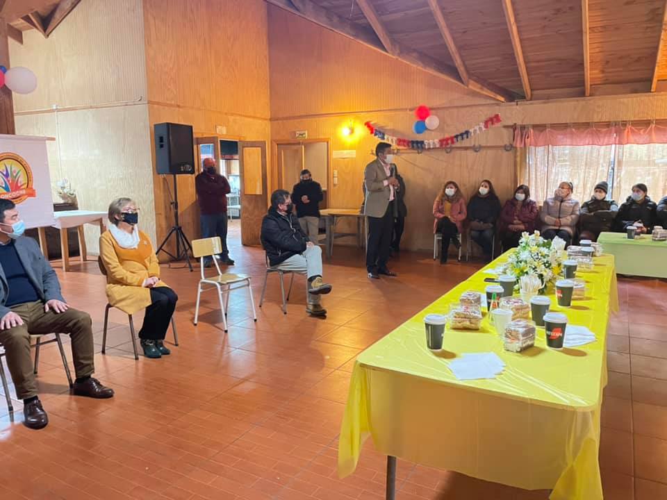 En este momento estás viendo ALCALDE ALEXIS PINEDA RUIZ, SALUDA EN SU DÍA A ASISTENTES DE LA EDUCACIÓN COMUNAL.