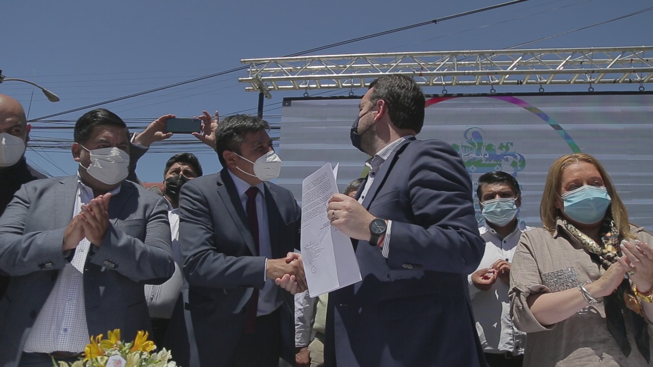 Lee más sobre el artículo 1.500 MILLONES DE PESOS PARA LA PUERTA SUR A LA ARAUCANÍA LACUSTRE .