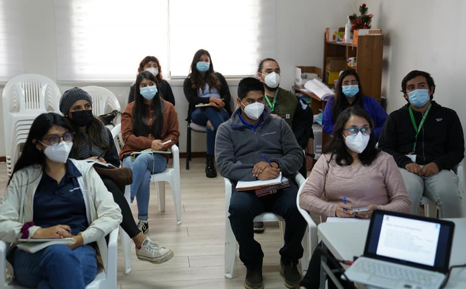 En este momento estás viendo CAPACITAN A FUNCIONARIOS MUNICIPALES EN FONDOS DE DESARROLLO REGIONAL (FNDR)