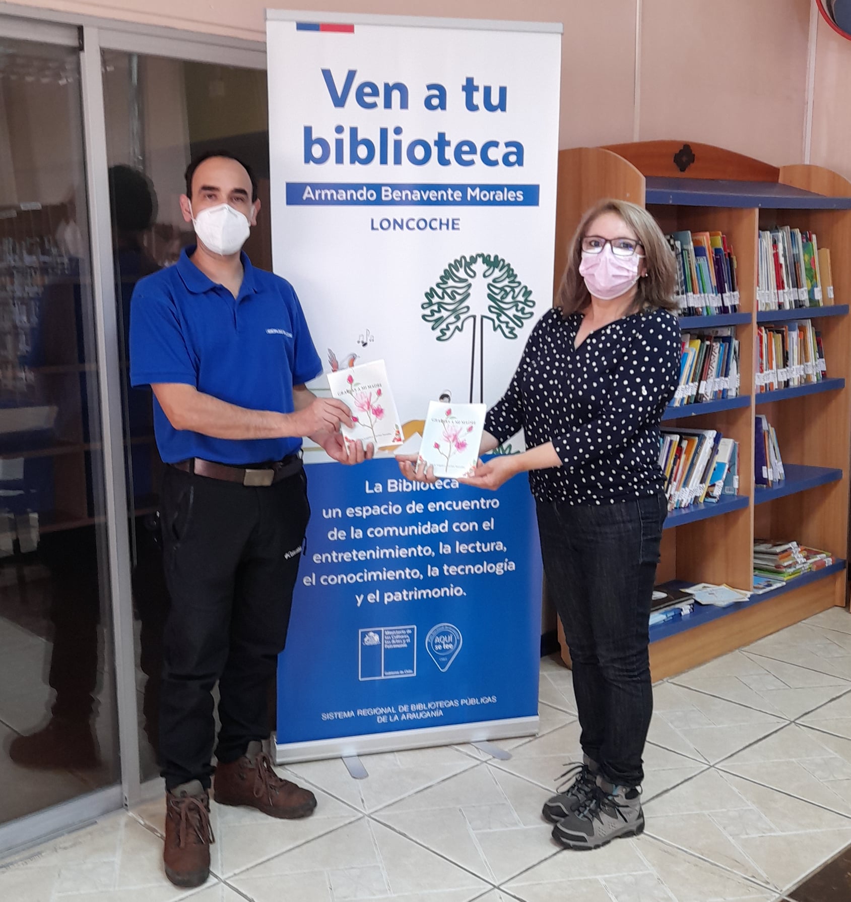 En este momento estás viendo BIBLIOTECA MUNICIPAL RECIBE LIBRO DONADO POR ESCRITORA DE VILLARRICA.