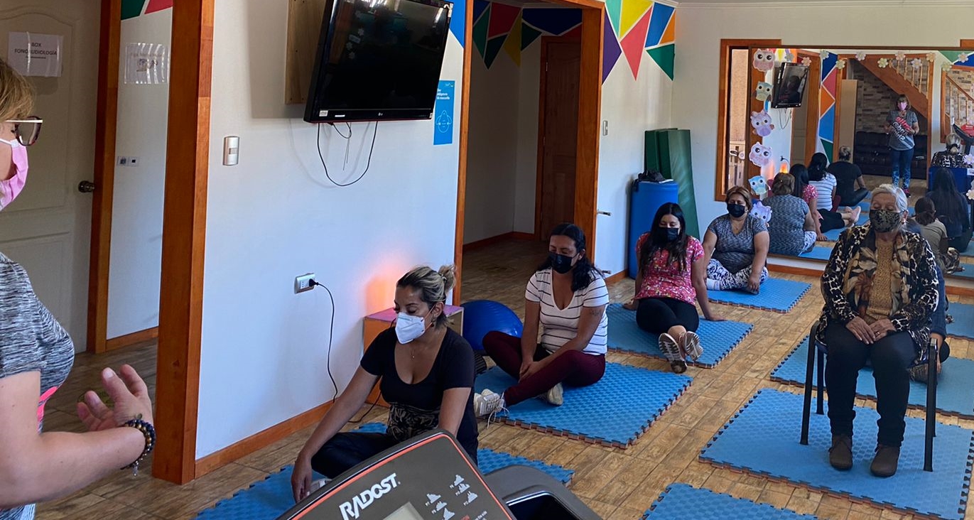 En este momento estás viendo REALIZAN TALLER Y CONVERSATORIO CON AGRUPACIÓN DE FIBROMIALGIA.