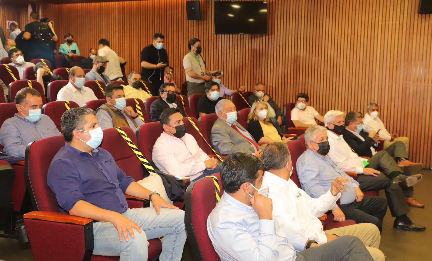 En este momento estás viendo MINISTRA DE SALUD COMPROMETE APOYO A PROYECTO CESFAM DE LONCOCHE