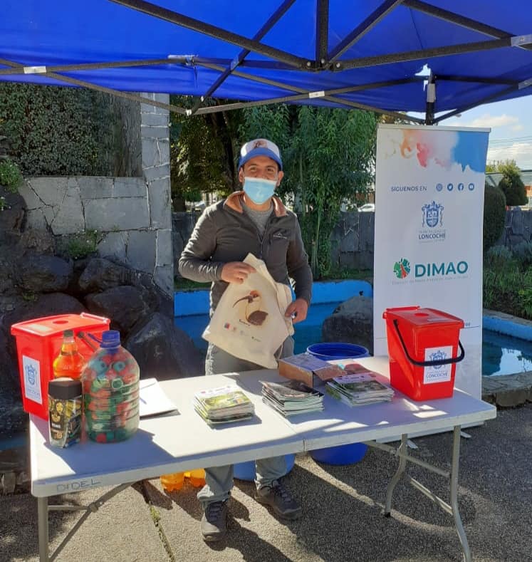 En este momento estás viendo DIRECCIÓN DE MEDIO AMBIENTE REALIZÓ JORNADA DE RECOPILACIÓN DE ACEITE DE COCINA USADO Y PILAS EN DESUSO.
