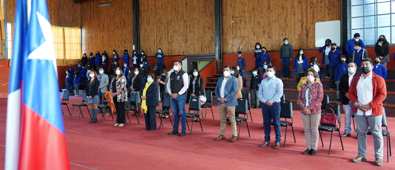 En este momento estás viendo REALIZAN ACTO DE INAUGURACIÓN DE AÑO ESCOLAR EN EL LICEO BICENTENARIO PADRE ALBERTO HURTADO