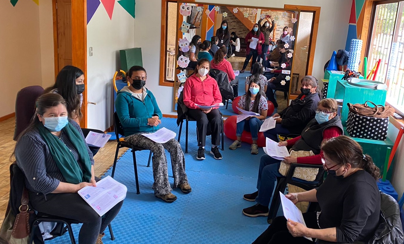 Lee más sobre el artículo REALIZAN CONVERSATORIO DE MUJERES CON DOLOR CRÓNICO