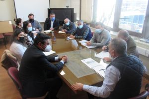 Lee más sobre el artículo ALCALDE ALEXIS PINEDA RUIZ SE REÚNE CON SEREMIS DE OBRAS PÚBLICAS Y VIVIENDA