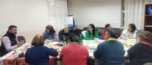 Lee más sobre el artículo GRUPO FOLCLÓRICO ADULTO MAYOR FLOR DEL COPIHUE SE REÚNE CON ALCALDE ALEXIS PINEDA.