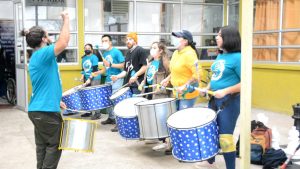 Lee más sobre el artículo BATUCADA «ESTACIÓN CARNAVAL» ENTREGA RECREO MUSICAL.