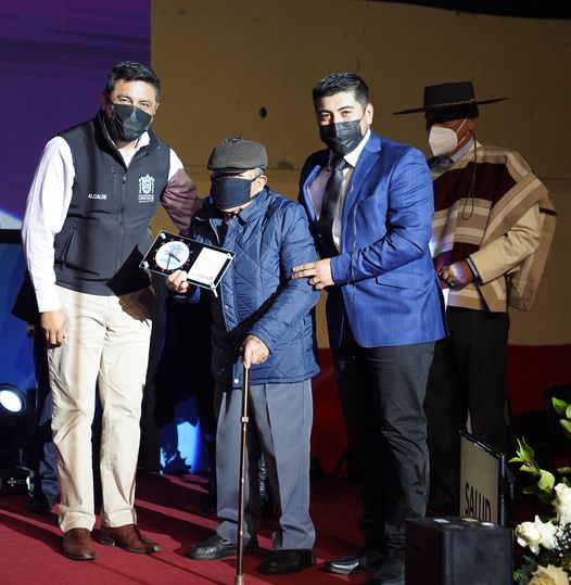 Lee más sobre el artículo LONCOCHE RECONOCE A SUS CIUDADANOS.