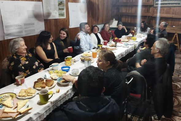 En este momento estás viendo GRUPO ADULTO MAYOR DE ANCAHUAL SE REÚNE CON ALCALDE ALEXIS PINEDA RUIZ.