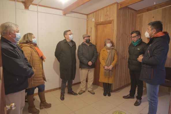 Lee más sobre el artículo MUNICIPIO DE LONCOCHE ENTREGA OFICINA A ASISTENTES DE LA EDUCACIÓN