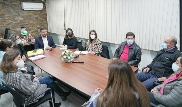En este momento estás viendo EXPONEN PROYECTO DE CASA DE LA MÚSICA A BANDA SANTA CECILIA.