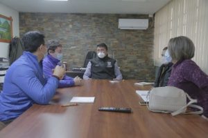 Lee más sobre el artículo DIRIGENCIA DE LA CÁMARA DE COMERCIO SE REÚNE CON ALCALDE ALEXIS PINEDA RUIZ.