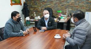 Lee más sobre el artículo CLUB DE VOLEIBOL «LOBOS» COORDINA ACCIONES CON EL MUNICIPIO.