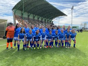 Lee más sobre el artículo SELECCIÓN DE FÚTBOL FEMENINA DE LONCOCHE SE PREPARA PARA CAMPEONATO REGIONAL ⚽️