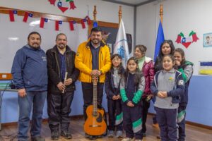 Lee más sobre el artículo CELEBRAMOS CON ALEGRÍA EL LANZAMIENTO DEL JARDIN SOBRE RUEDAS EN CHANLELFU