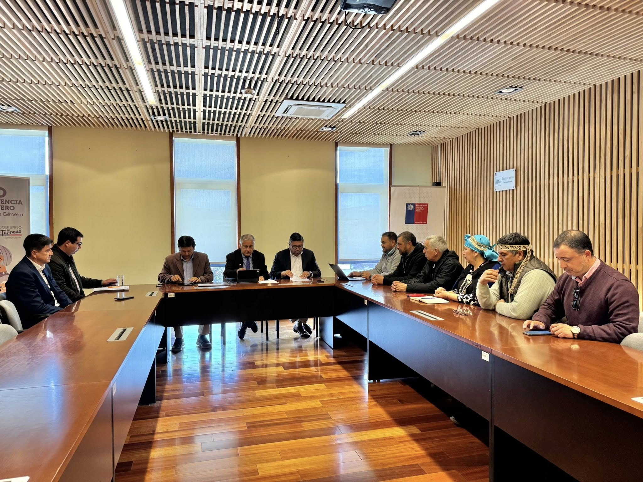 En este momento estás viendo ¡BUENAS NOTICIAS PARA NUESTRA COMUNA! LONCOCHE AVANZA EN CONECTIVIDAD RURAL GRACIAS A GESTIONES MUNICIPALES Y TERRITORIALES