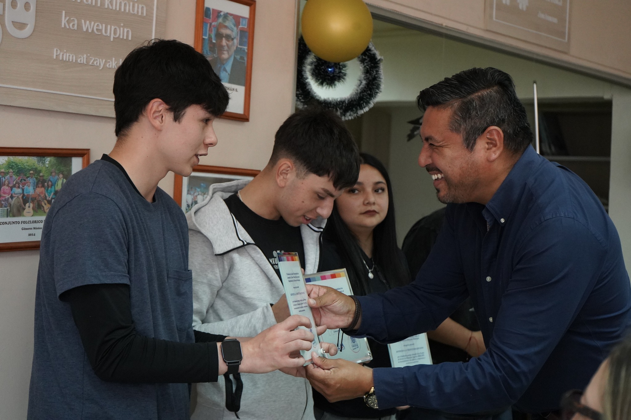 Lee más sobre el artículo RECONOCIMIENTO A ESTUDIANTES DESTACADOS EN LA PAES.