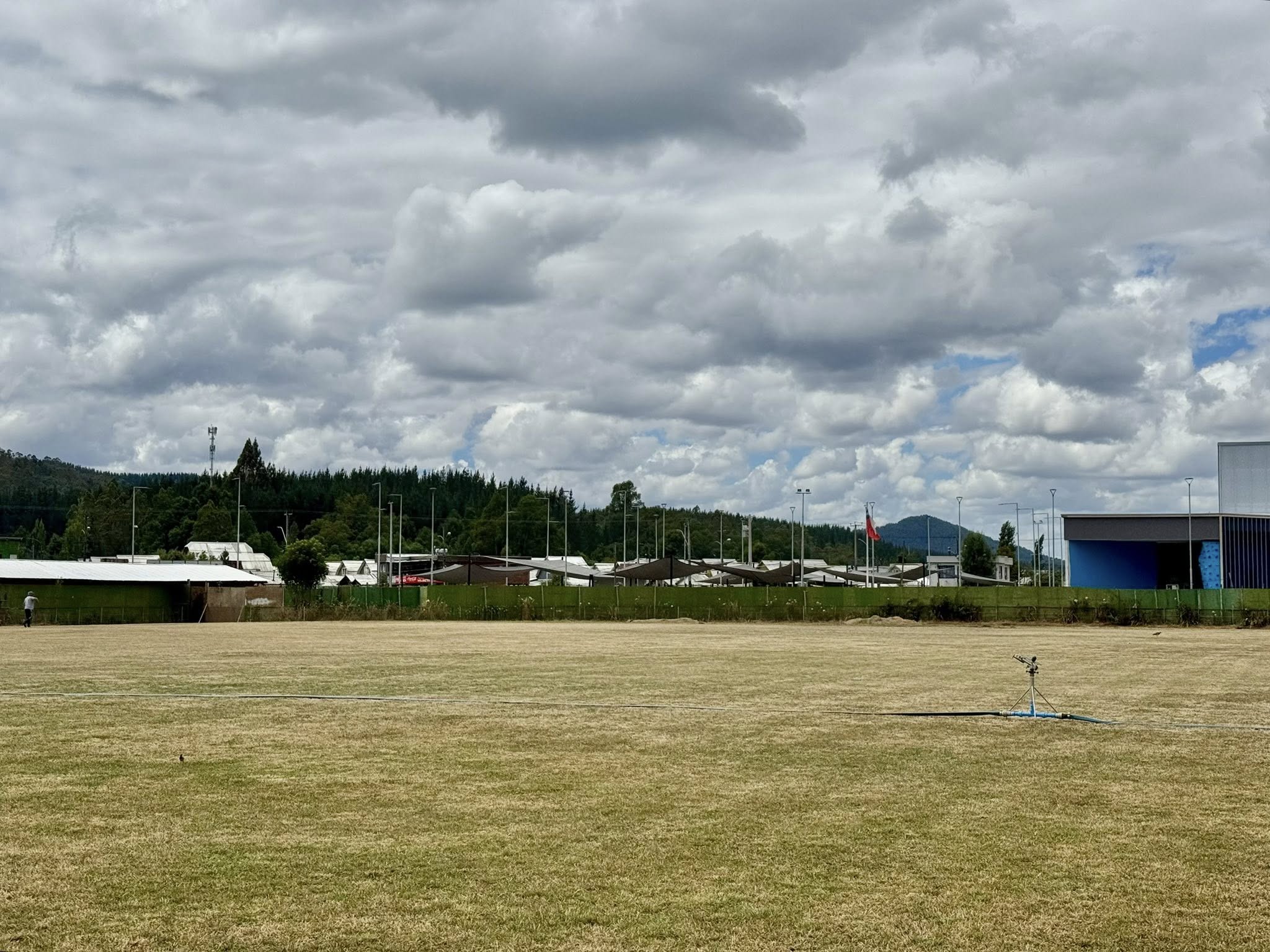 Lee más sobre el artículo Siguen los avances en el mejoramiento del Estadio Los Notros