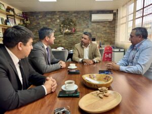 Lee más sobre el artículo ALCALDE SE REÚNE CON EL NUEVO SUBPREFECTO DE LA PDI VILLARRICA