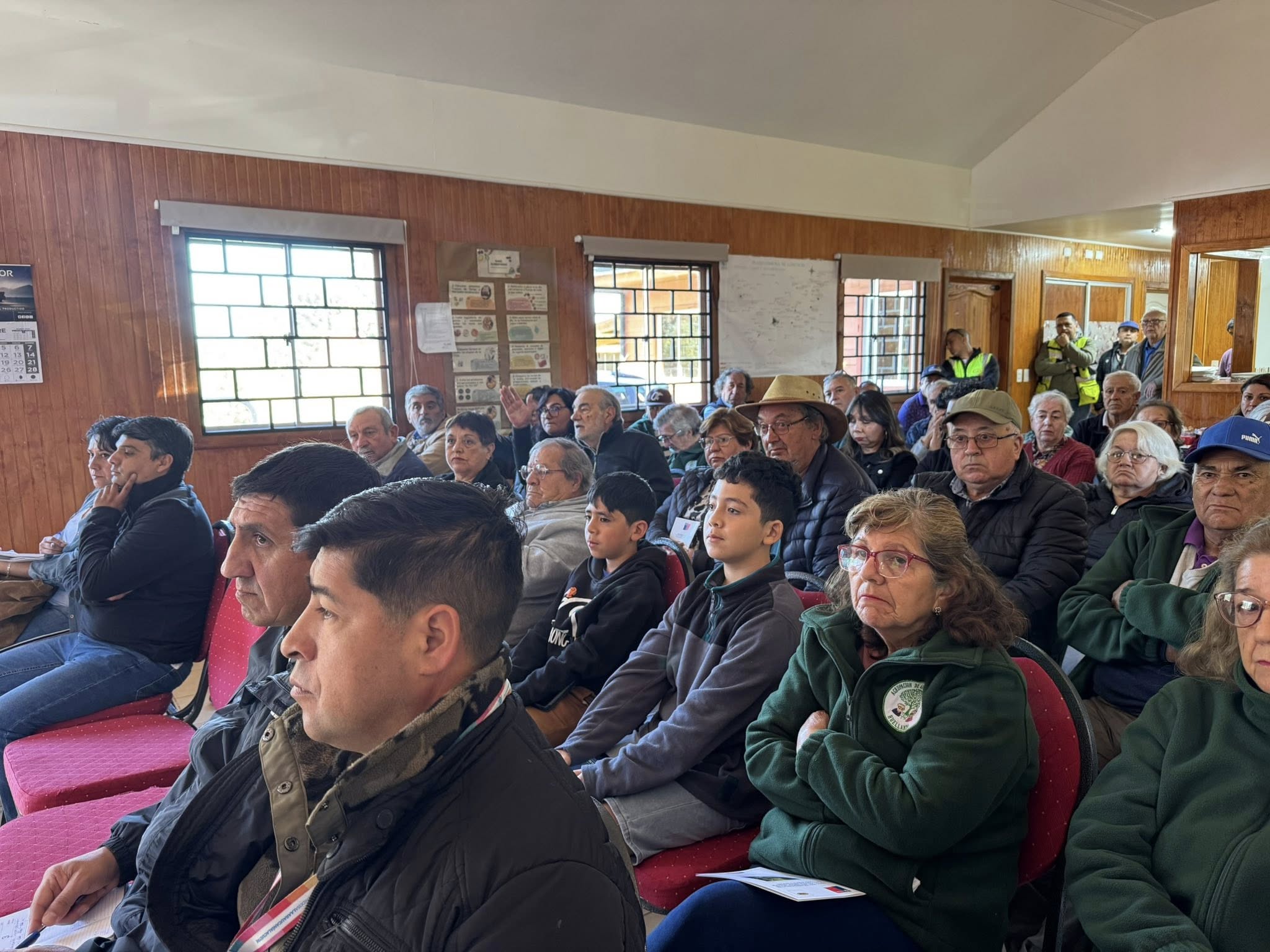 En este momento estás viendo Reunión de Cierre Proyecto de Asfalto – Sector Huellanto