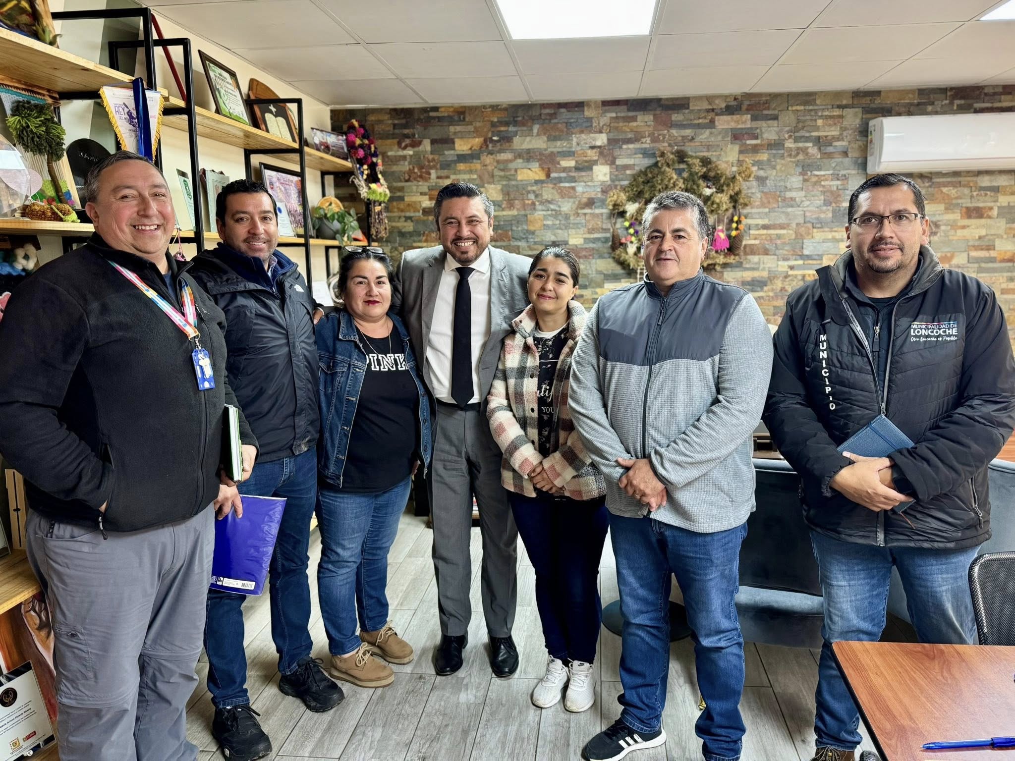 En este momento estás viendo ALCALDE SE REÚNE CON LA NUEVA DIRECTIVA DE LA ASOCIACIÓN DE FÚTBOL LABORAL
