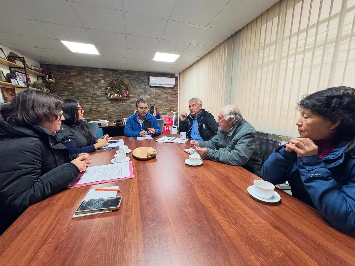 En este momento estás viendo REUNIÓN CON REPRESENTANTES DE LA COMUNIDAD INDÍGENA COSQUILLA RAYÉN DE COPIHUELPE