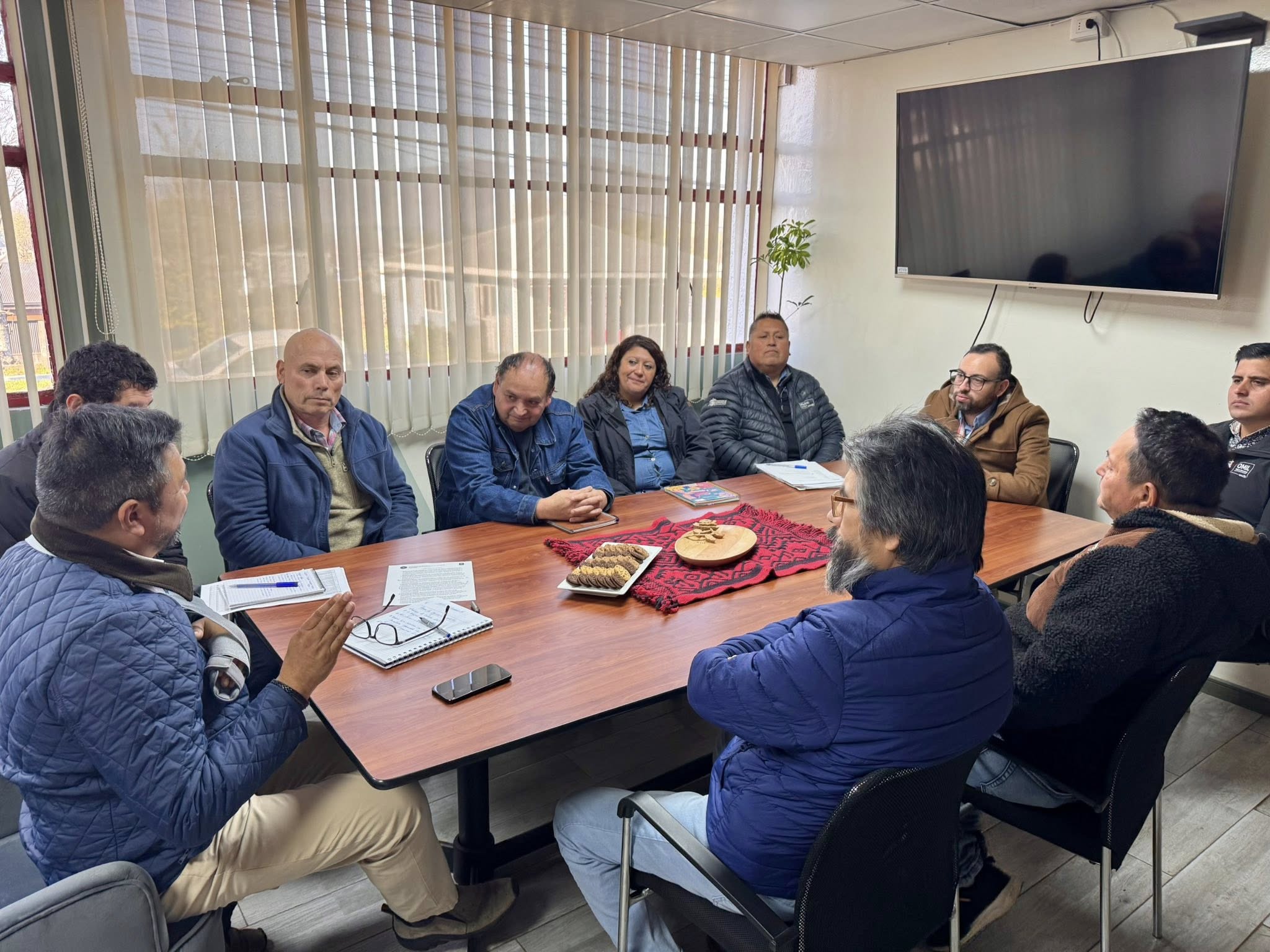 Lee más sobre el artículo ALCALDE SE REÚNE CON LA DIRECTIVA DEL SINDICATO DE TRABAJADORES ASERRADERO LONCOCHE