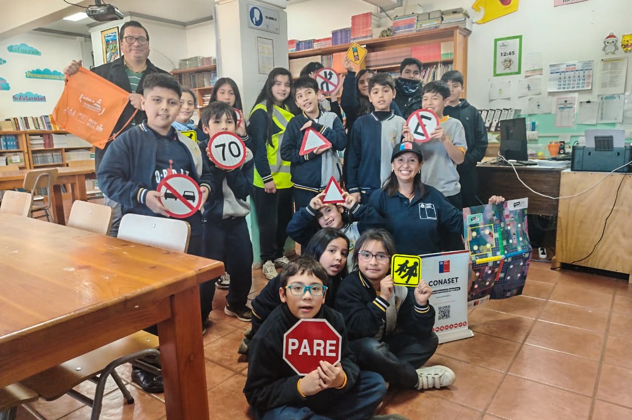Lee más sobre el artículo JORNADA DE EDUCACIÓN VIAL EN ESCUELA ARAUCARIAS