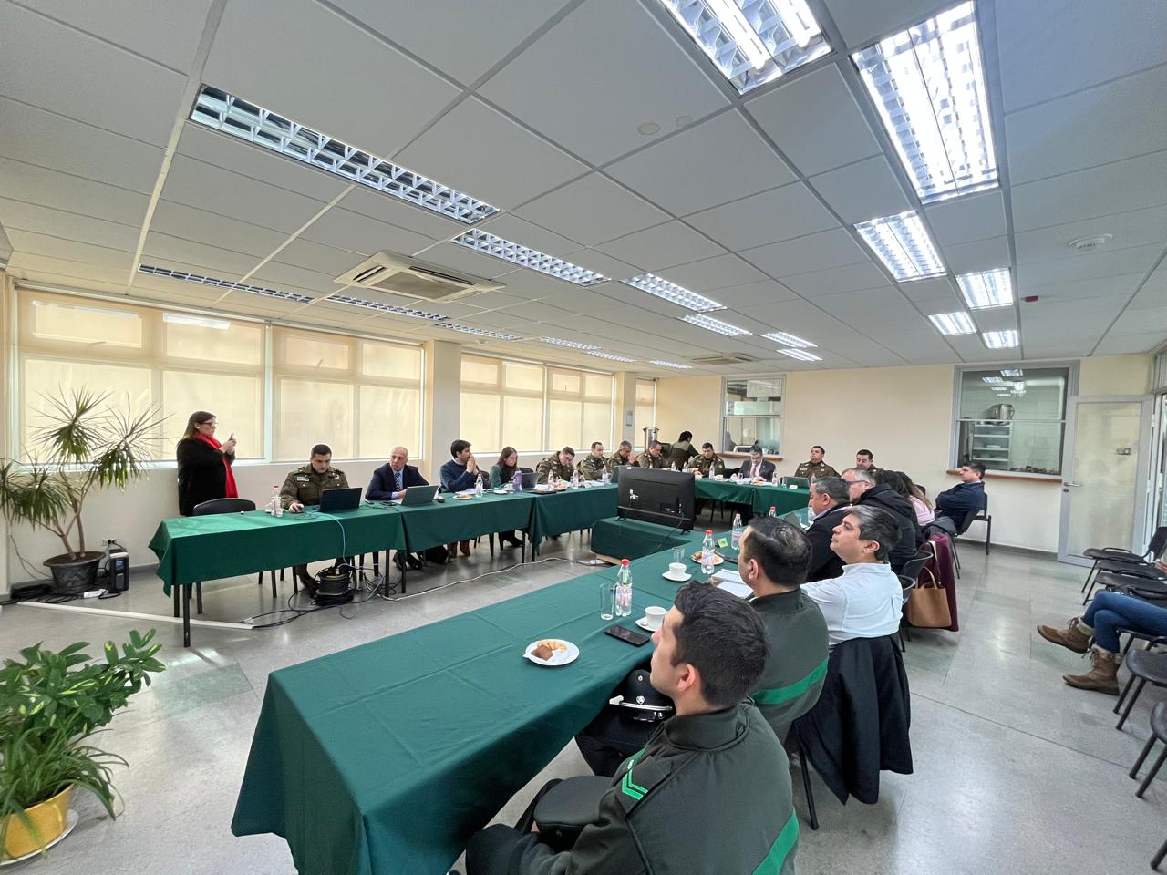 En este momento estás viendo LONCOCHE PARTICIPA DE NUEVA SESIÓN DE STOP EN VILLARRICA