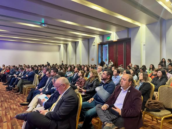 En este momento estás viendo ALCALDE ASISTE A SEMINARIO DE ATENCIÓN PRIMARIA DE SALUD