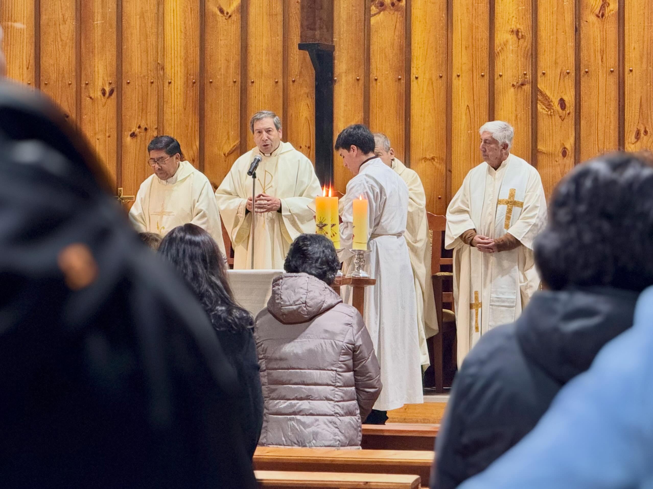 Lee más sobre el artículo MISA POR EL ANIVERSARIO 32 DE ORDENACIÓN SACERDOTAL DEL PADRE PATRICIO BARRIGA