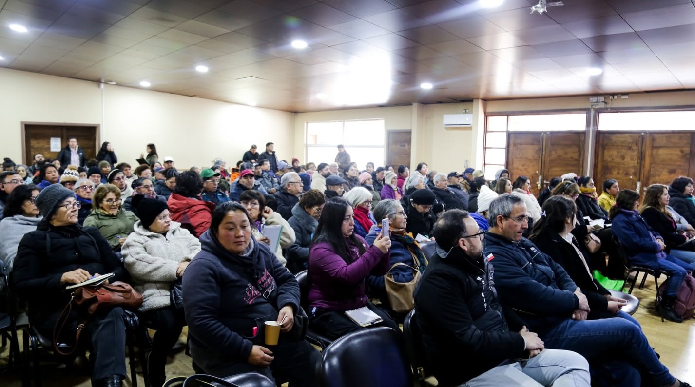En este momento estás viendo IMPORTANTE CHARLA SOBRE INFLUENZA AVIAR EN LONCOCHE