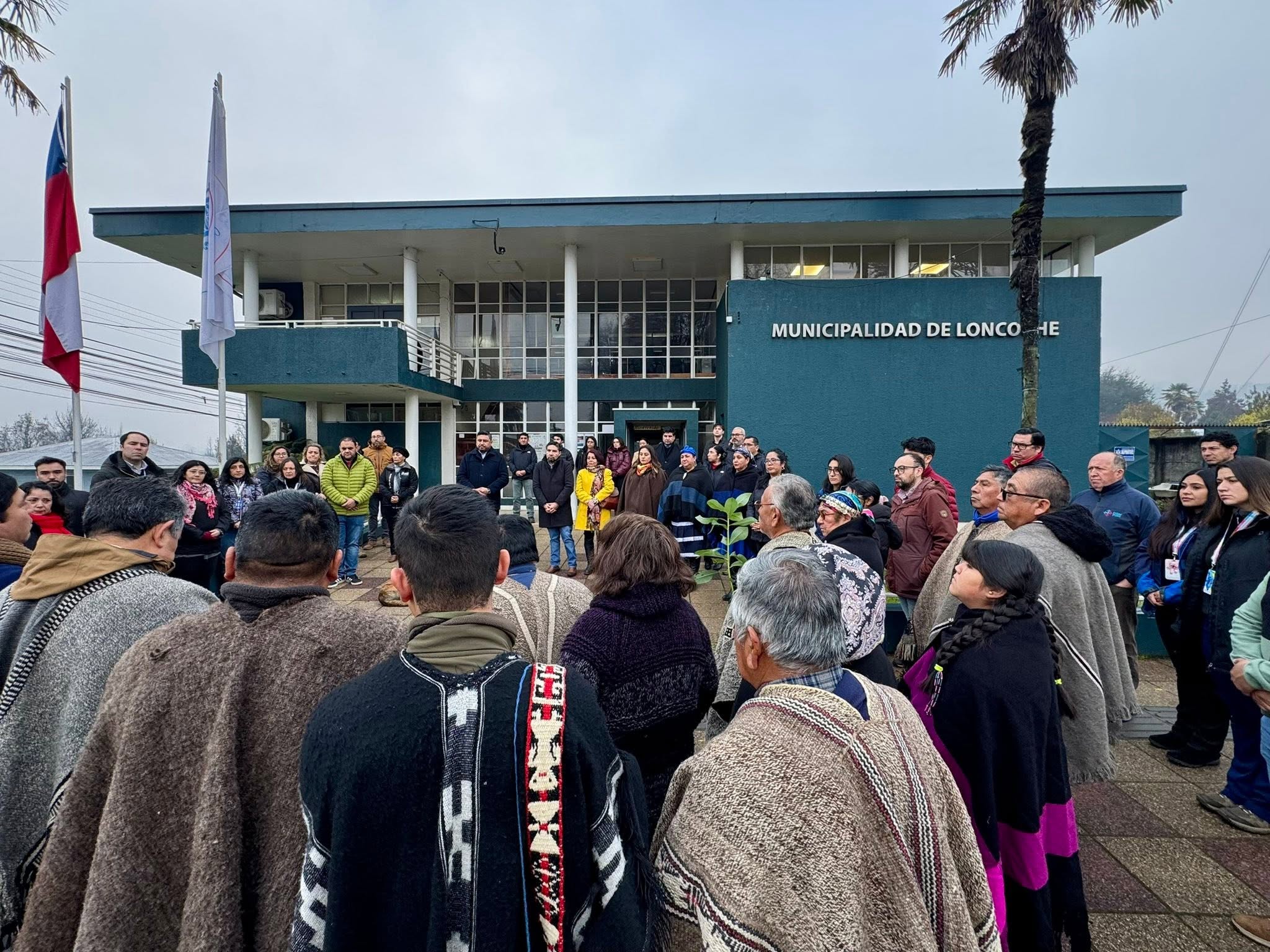 En este momento estás viendo WIÑOL TRIPANTU: RECIBIMOS EL AÑO NUEVO MAPUCHE EN EL FRONTIS DEL MUNICIPIO