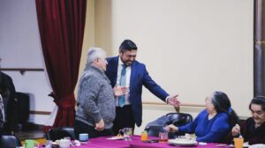 Lee más sobre el artículo CLUB DE ADULTO MAYOR “SOL DE LOS HÉROES” CELEBRÓ EL DÍA DEL PADRE CON TRADICIONAL PERNILADA EN EL CIAM