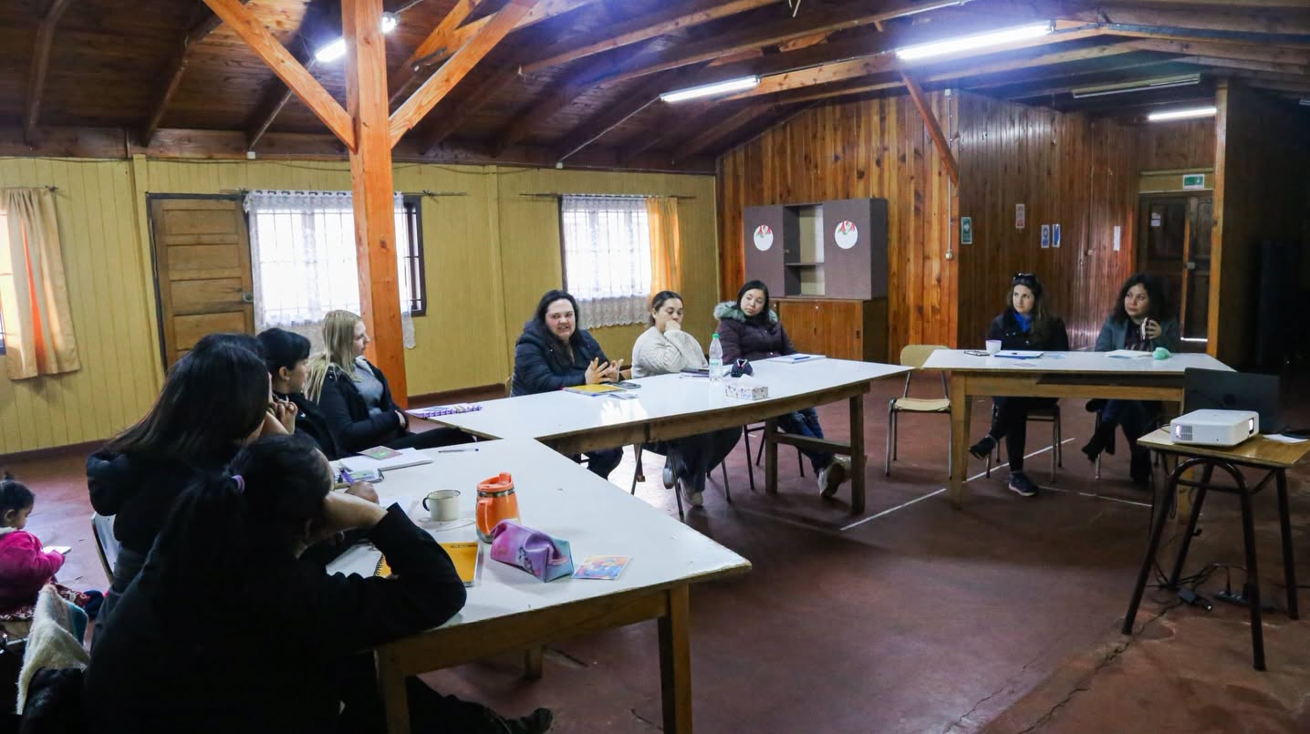 Lee más sobre el artículo COMENZÓ LA ESCUELA DE SALUD MENTAL PARA MUJERES EN LONCOCHE