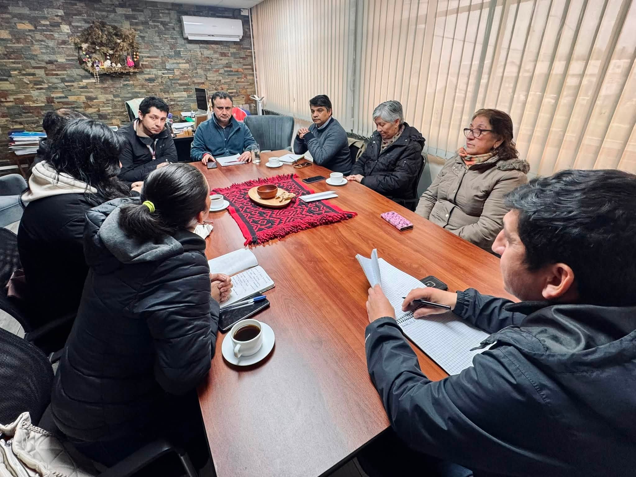 Lee más sobre el artículo REUNIÓN PARA AVANZAR EN GESTIONES JUNTO A LA JUNTA DE VECINOS LOS AROMOS