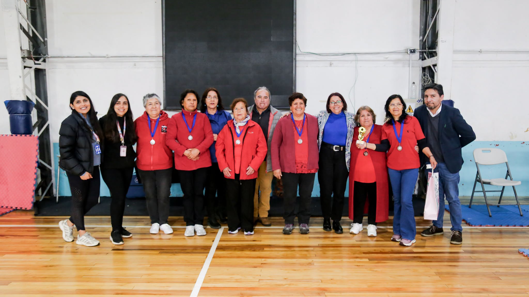 Lee más sobre el artículo LONCOCHE VIVIÓ UNA GRAN JORNADA DE DEPORTE, COMPAÑERISMO E INCLUSIÓN CON EL CAMPEONATO COMUNAL DE BOCHAS EN EL MES DE LAS PERSONAS MAYORES