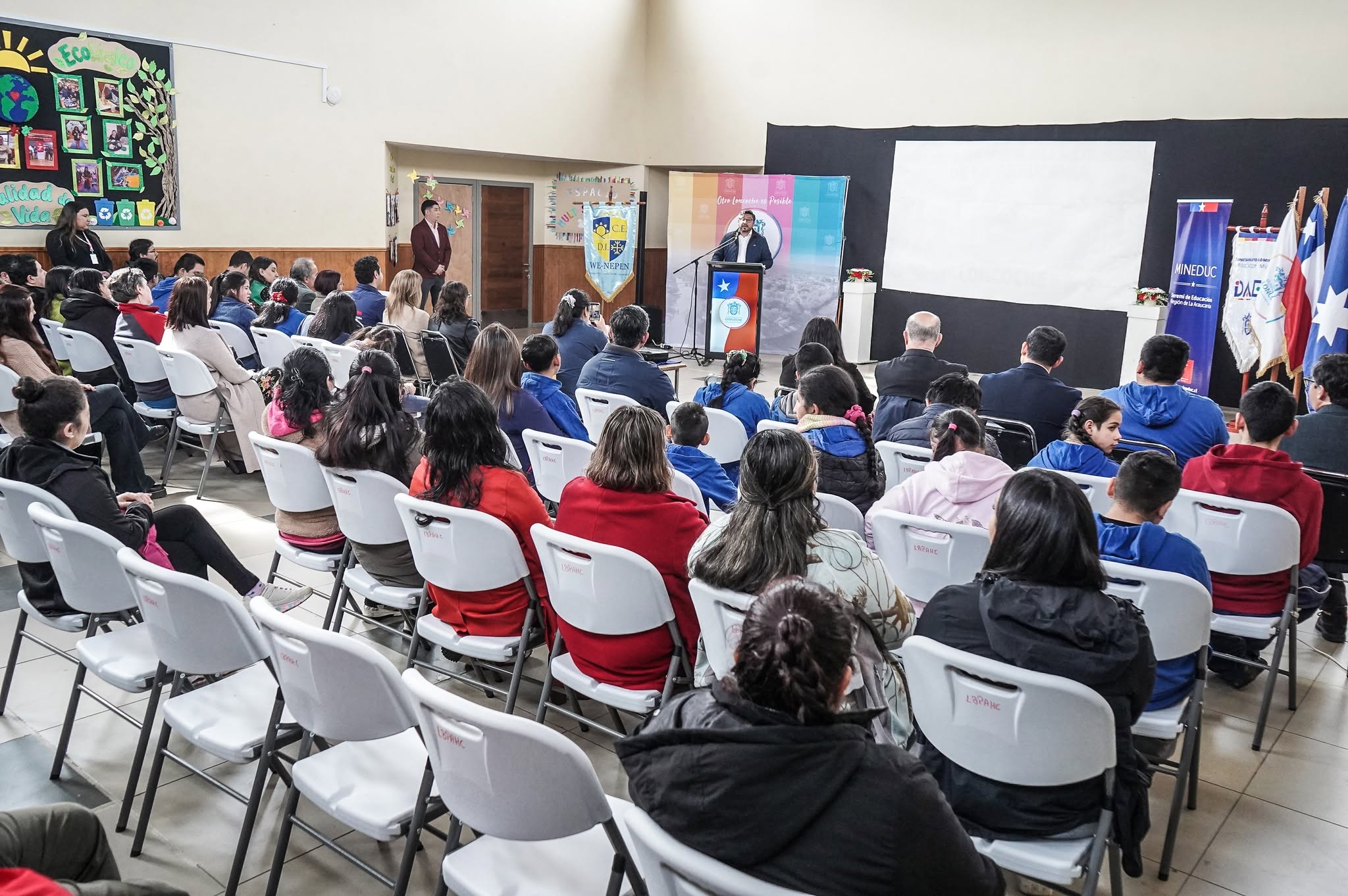 Lee más sobre el artículo LONCOCHE INAUGURA LA PRIMERA SALA SENSORIAL DEL PROGRAMA REGIONAL EN LA ARAUCANÍA
