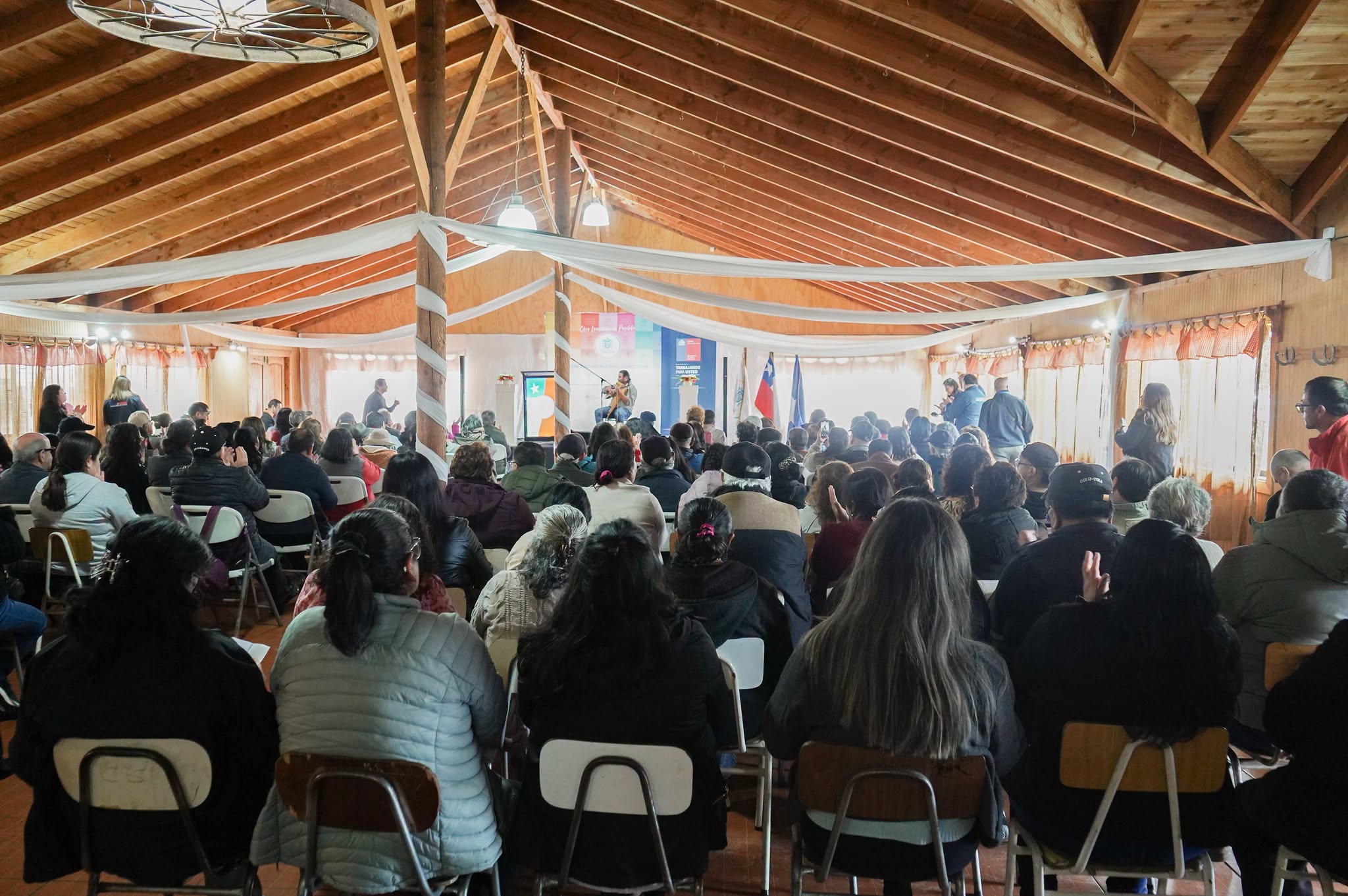 En este momento estás viendo 179 FAMILIAS DE LONCOCHE RECIBIERON SUBSIDIOS HABITACIONALES QUE ACERCAN EL SUEÑO DE LA CASA PROPIA