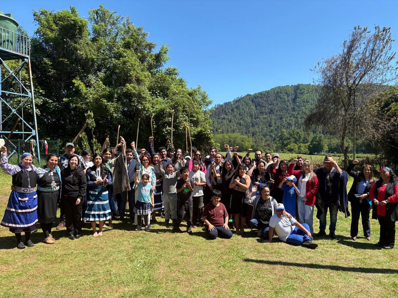 Lee más sobre el artículo ENCUENTRO INTERCULTURAL “MAPUCHE AWKANTUN” FORTALECIÓ EL APRENDIZAJE Y LA IDENTIDAD CULTURAL EN ESCUELA WINGKUL NIGUEN